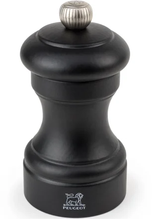 8496